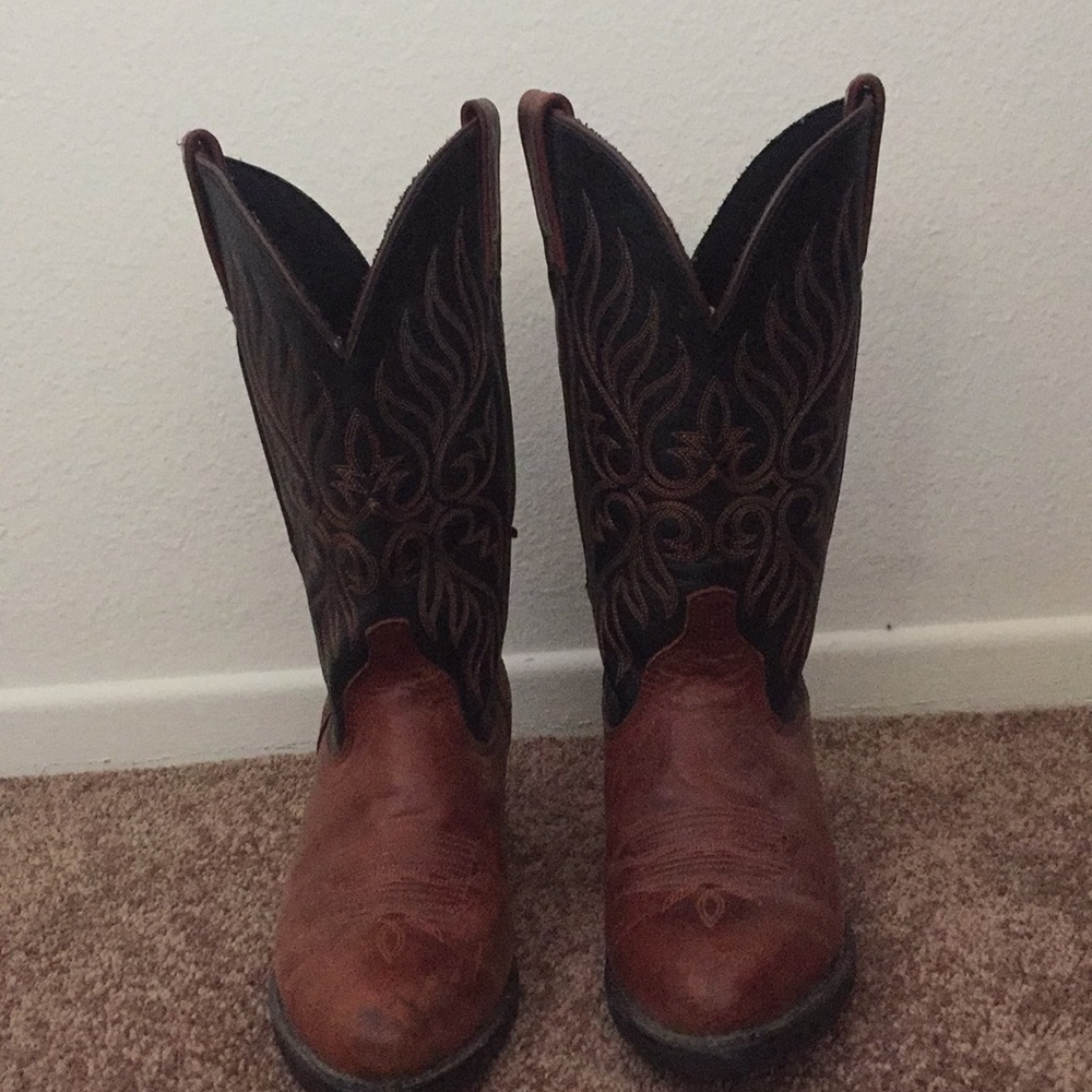 Women’s Leather Laredo Cowgirl Boots